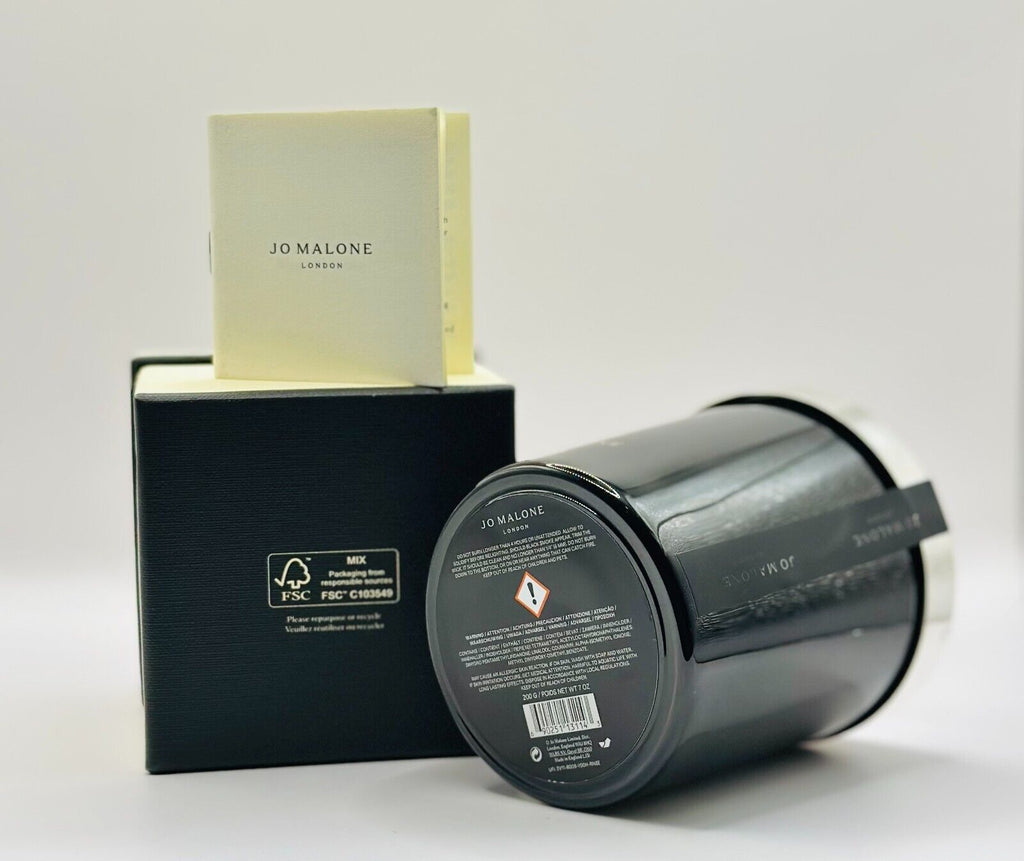 Jo Malone London Myrrh & Tonka Scented Deluxe Candle - 200g / 7oz image 2